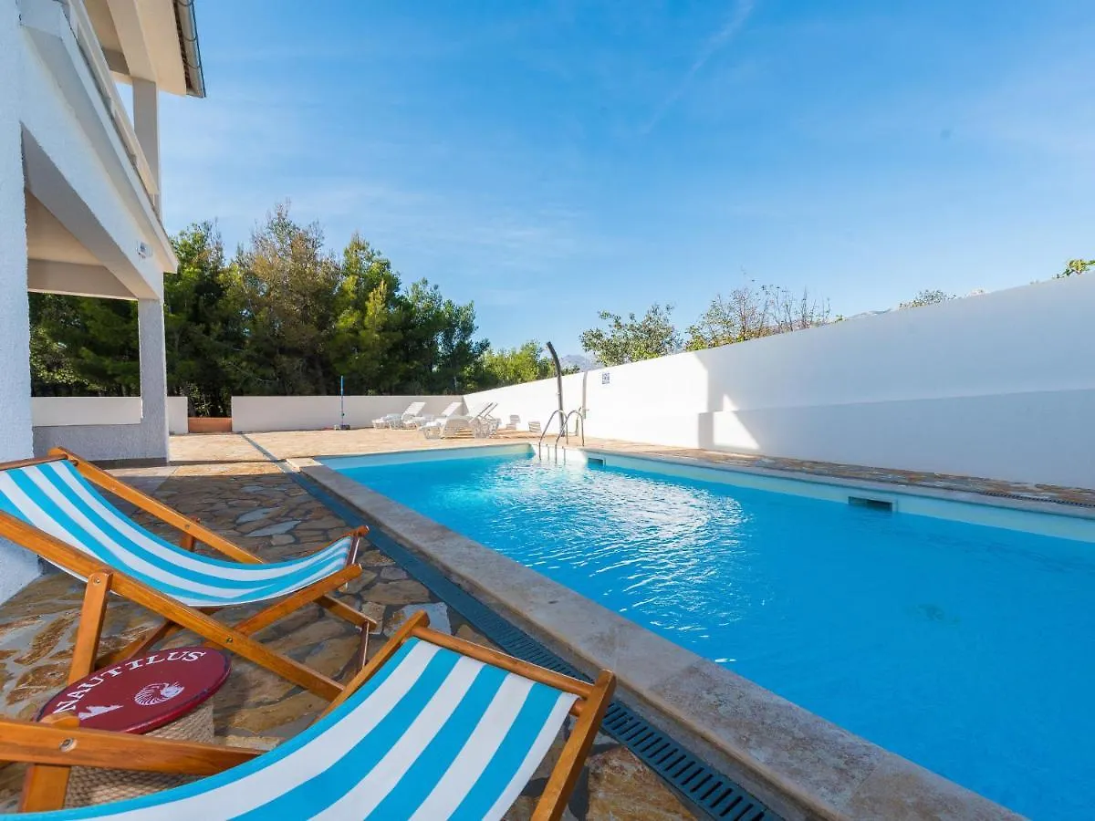 Holiday Home Velebit By Interhome Rovanjska