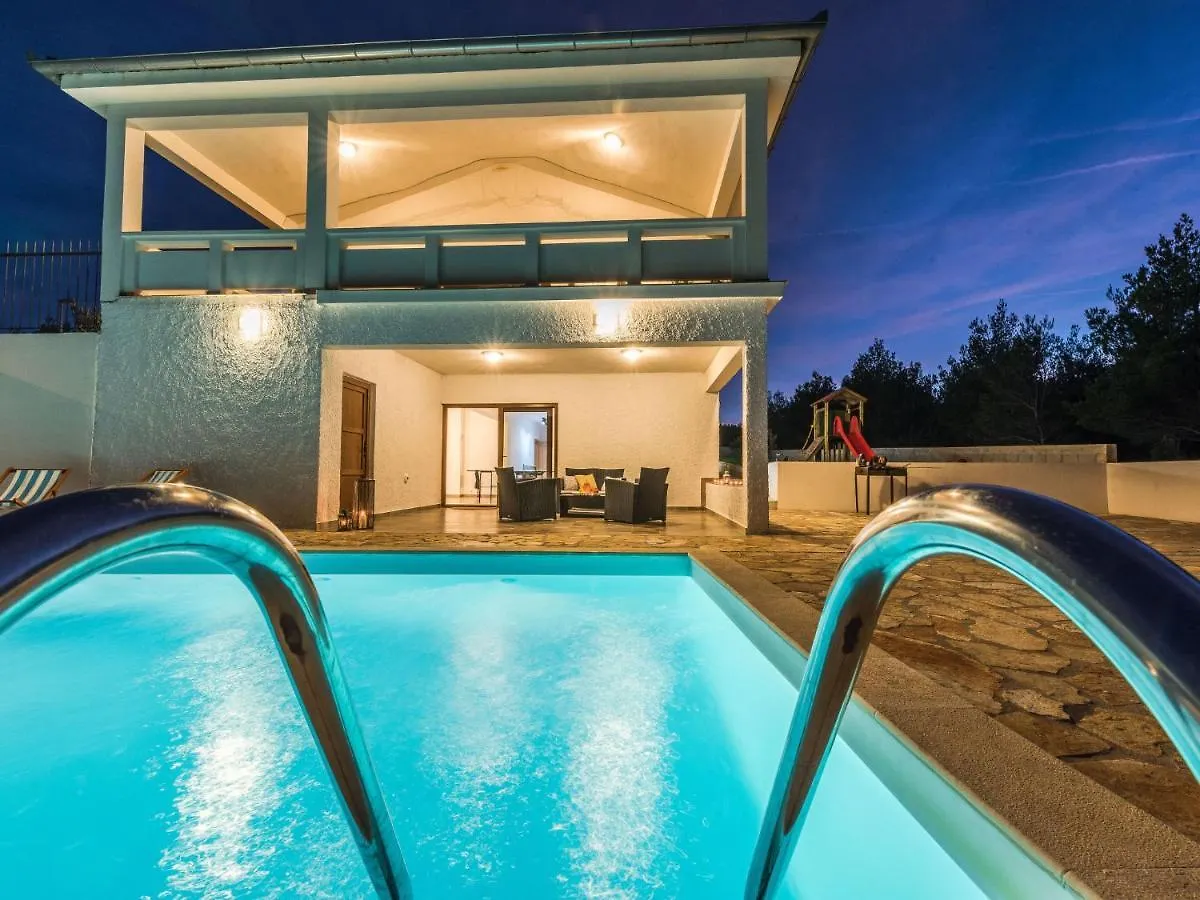 Holiday Home Velebit By Interhome Rovanjska